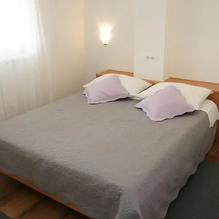 شقة Lucica إيموتسكي